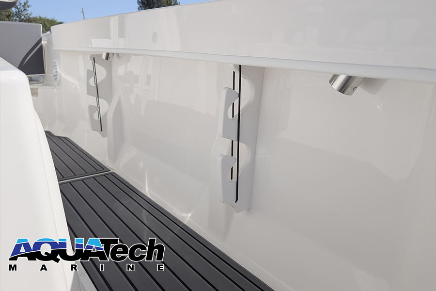 2025 Trophy T22CC Center Console