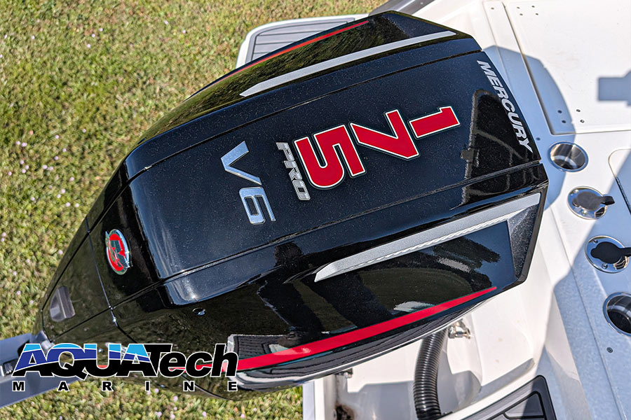 2025 Trophy T22CC Center Console