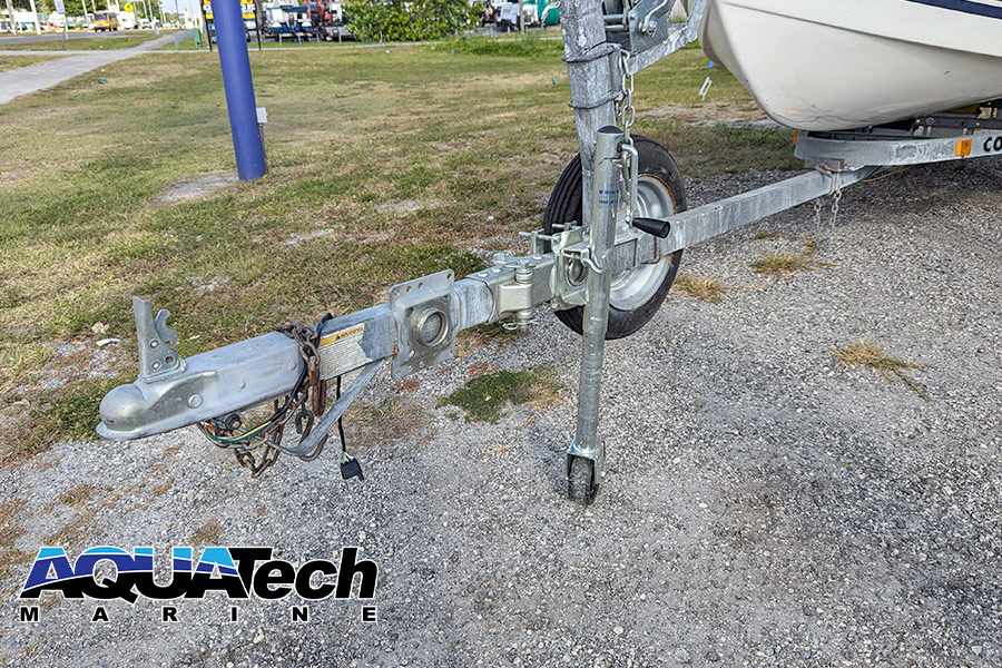 1999 Palm Beach Whitecap 151 Center Console