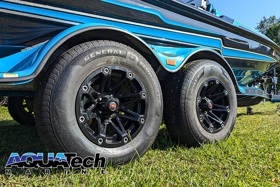 2018 Bass Cat Eyra Bass Boat