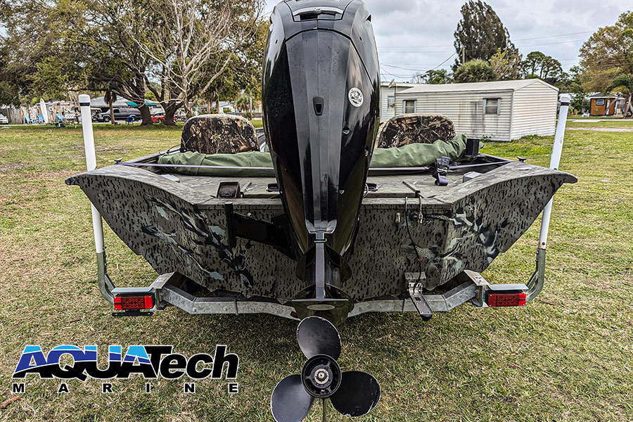 2019 War Eagle 2170 Blackhawk Center Console