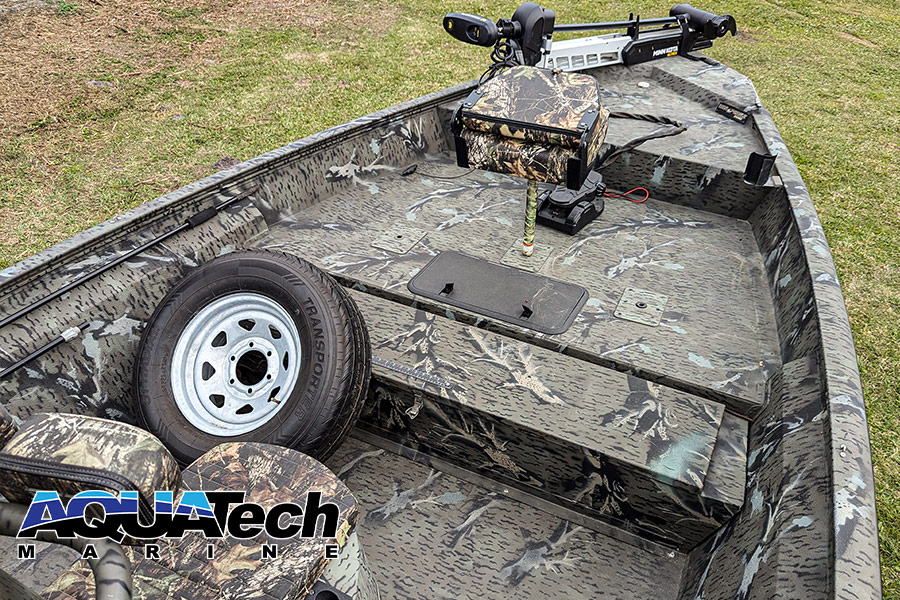 2019 War Eagle 2170 Blackhawk Center Console