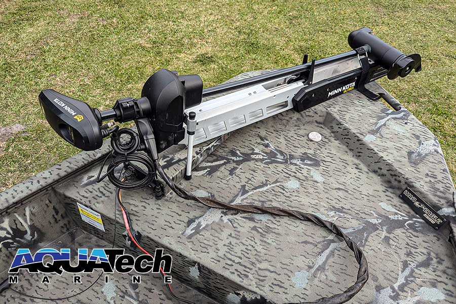 2019 War Eagle 2170 Blackhawk Center Console