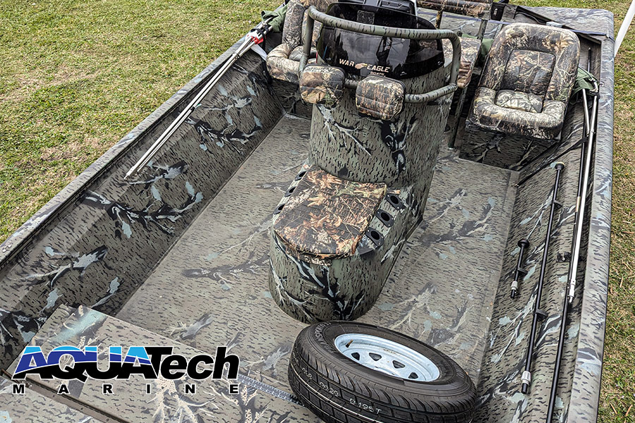 2019 War Eagle 2170 Blackhawk Center Console