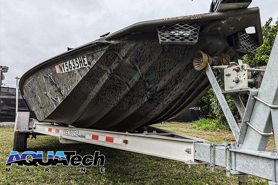 2019 War Eagle 2170 Blackhawk Center Console