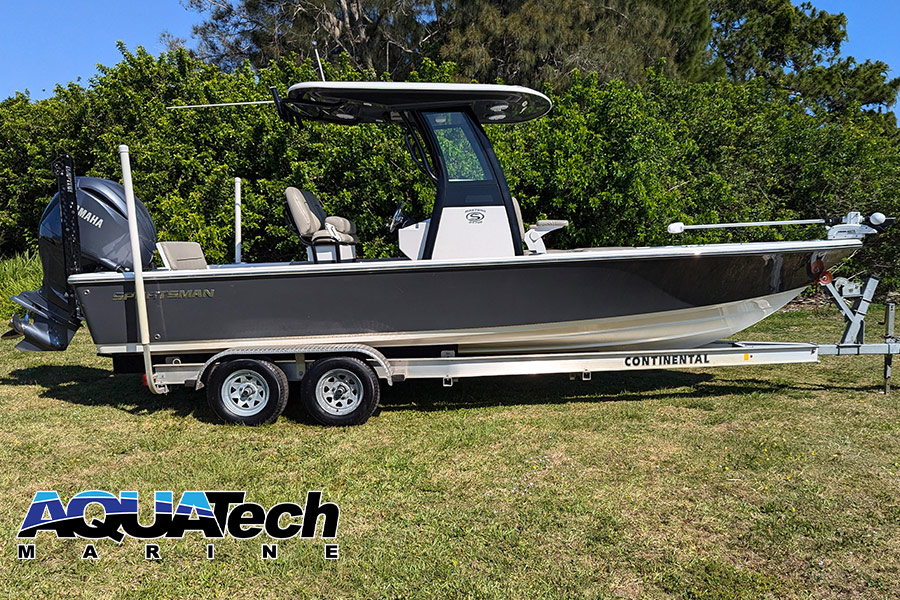 2022 Sportsman Masters 247OE Center Console Bay Boat