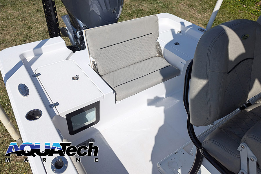 2022 Sportsman Masters 247OE Center Console Bay Boat