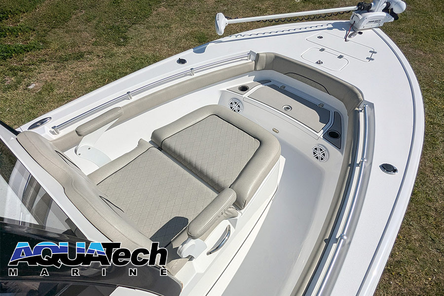 2022 Sportsman Masters 247OE Center Console Bay Boat